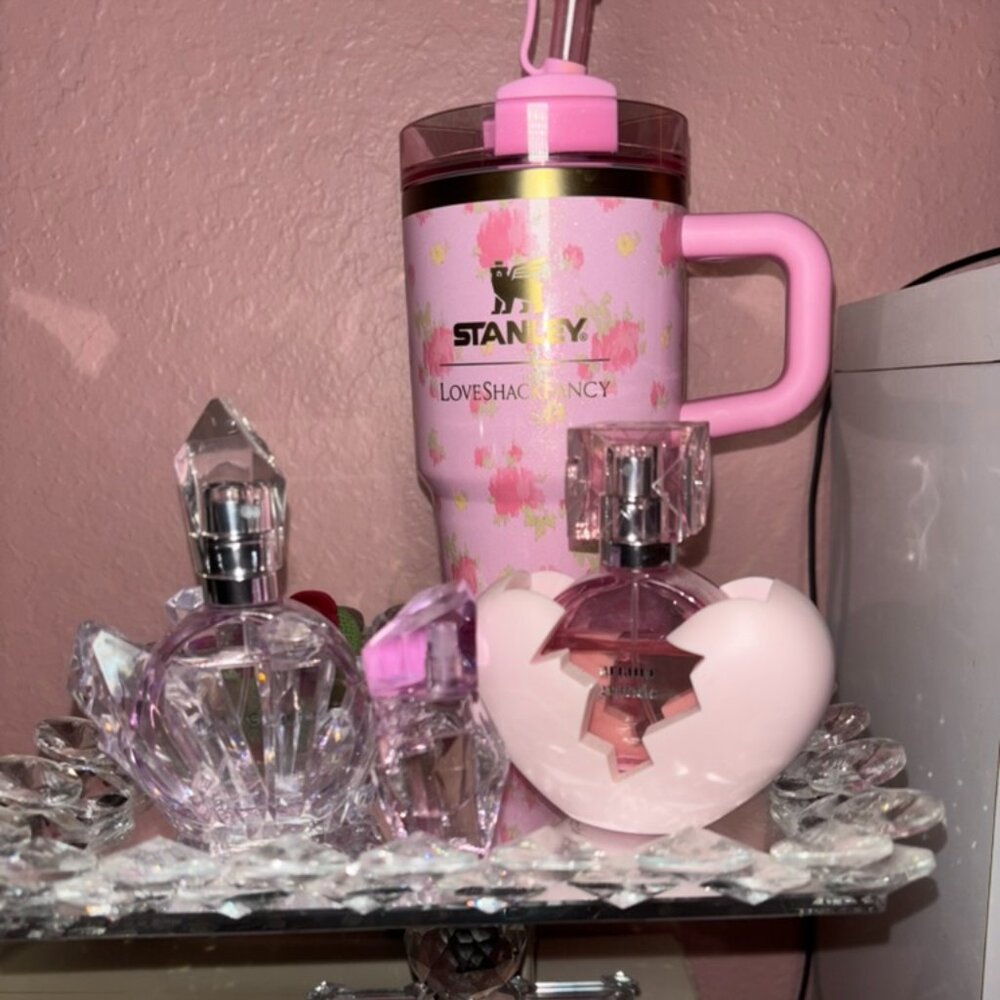 Ariana Grande bundle